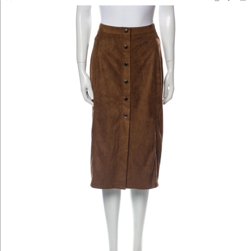 𝅺CUPCAKES and Cashmere brown pencil skirt. Size 4